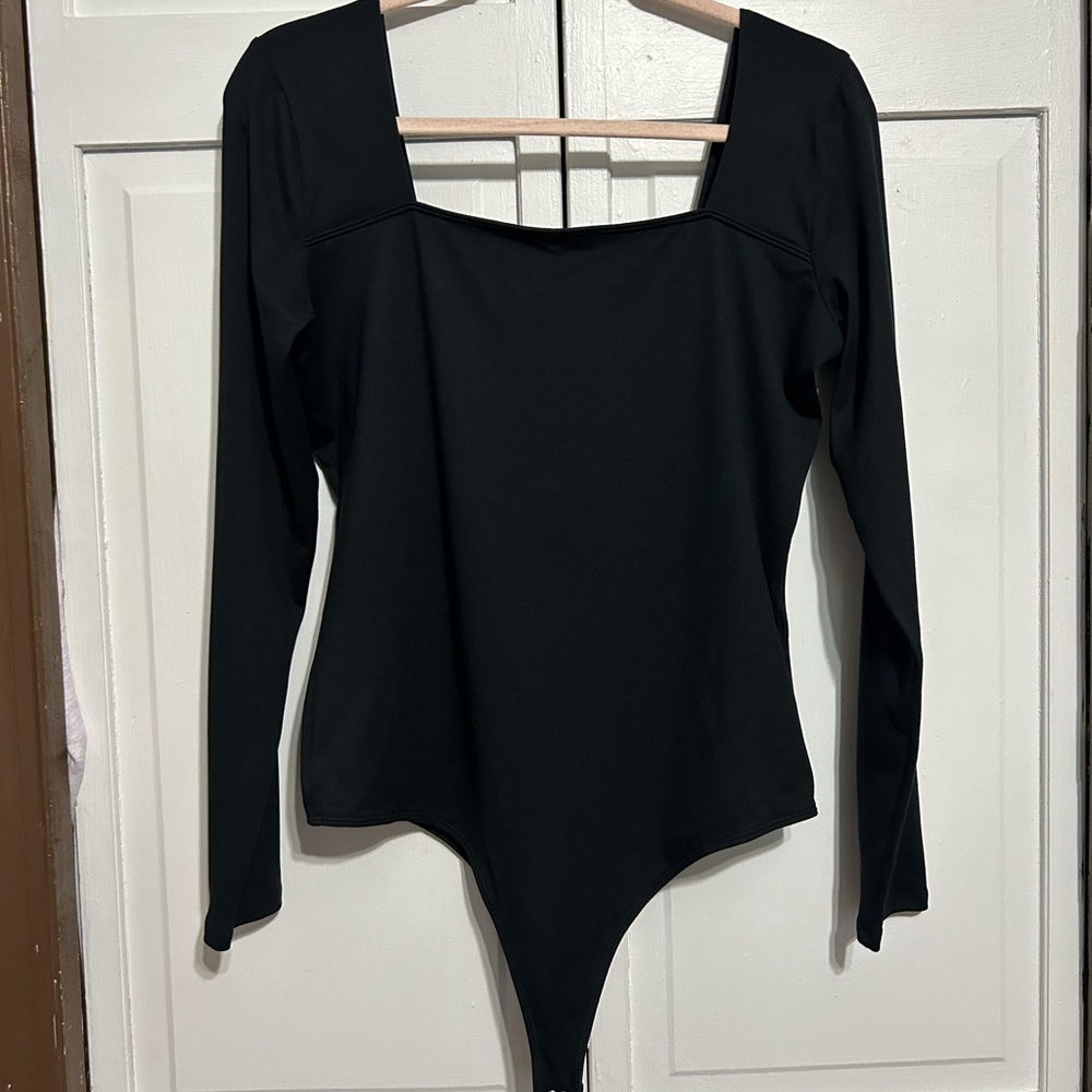 Hollister Women’s ribbed seamless square neck bodysuit XL
